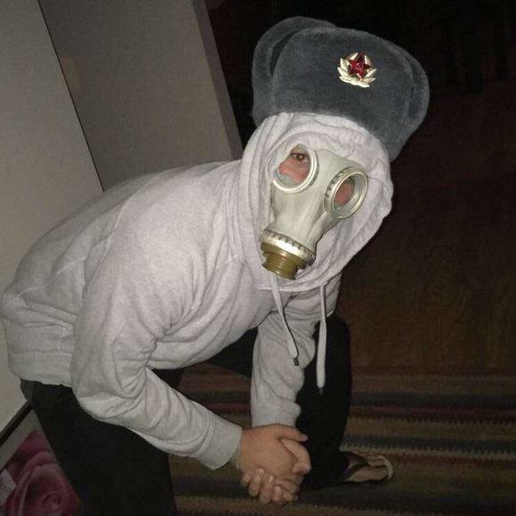 Meet your Posher, Andrew - Picture 1 of 1